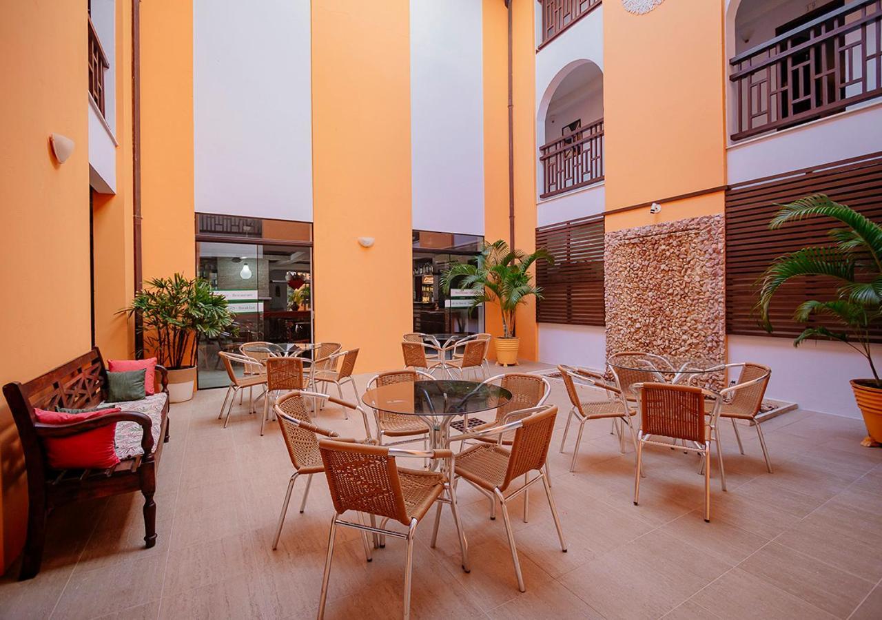 Hotel Eco Atlântico Praia do Forte Exterior foto
